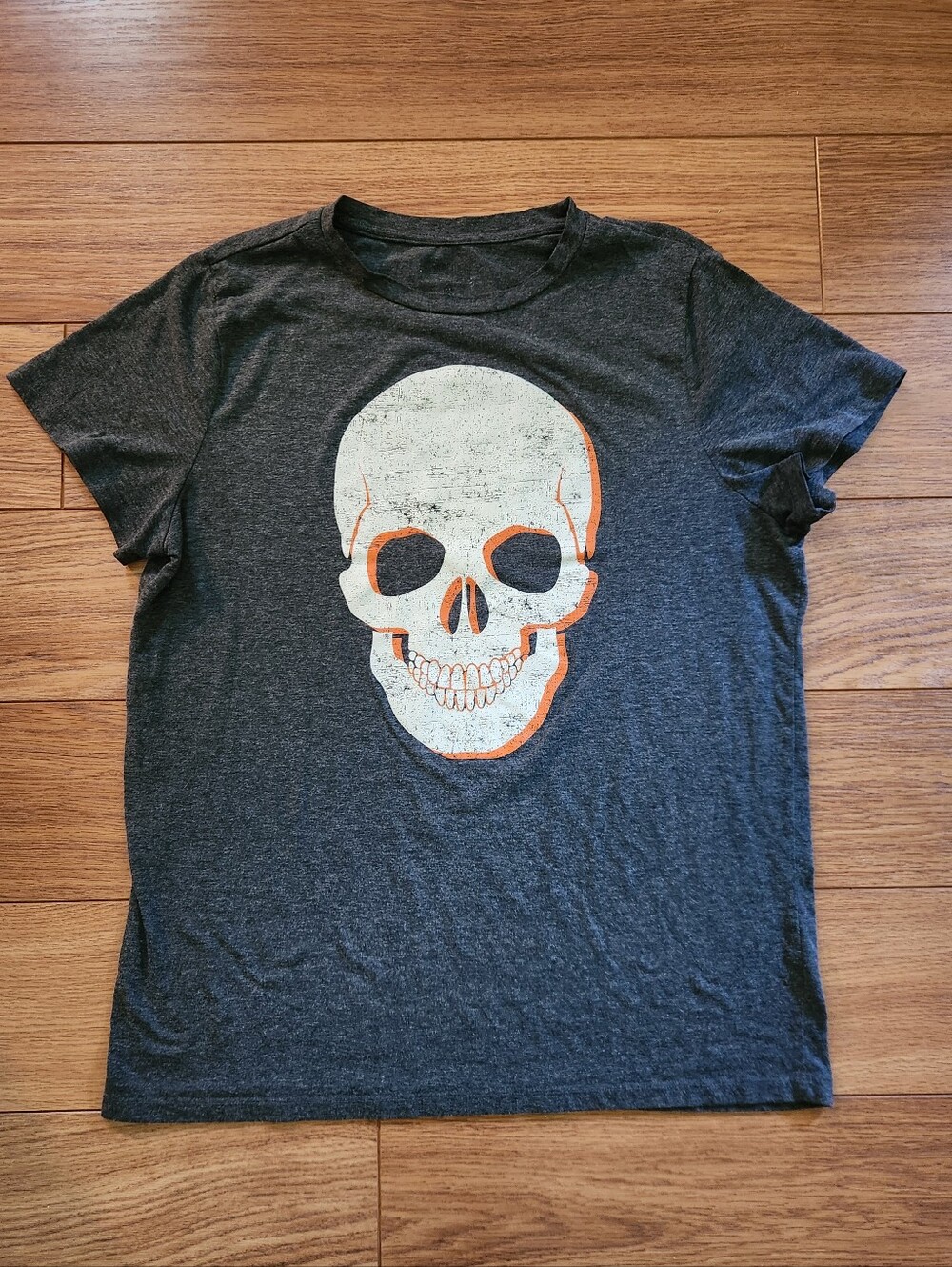 Mission Ridge Skull Graphic Cotton Blend Short Sleeve Tee Gray
